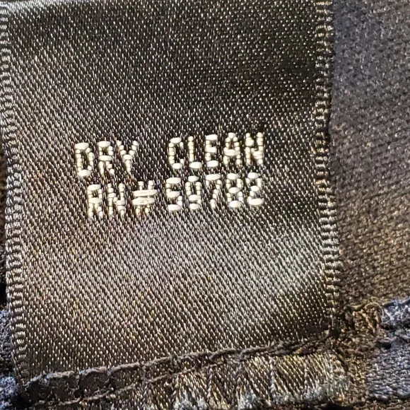 Dressy Adrianna Papell black dress - Picture 16 of 16